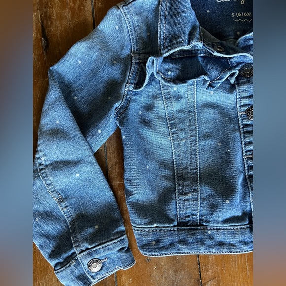 Cat & Jack, White Polka Dot, Denim, Jean Jacket. Girls, Toddler, Size S/6X - Picture 3 of 4